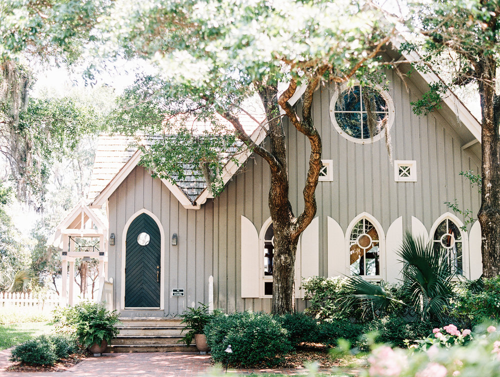 Katie Stoops Photography-Bald Head Wedding17.jpg