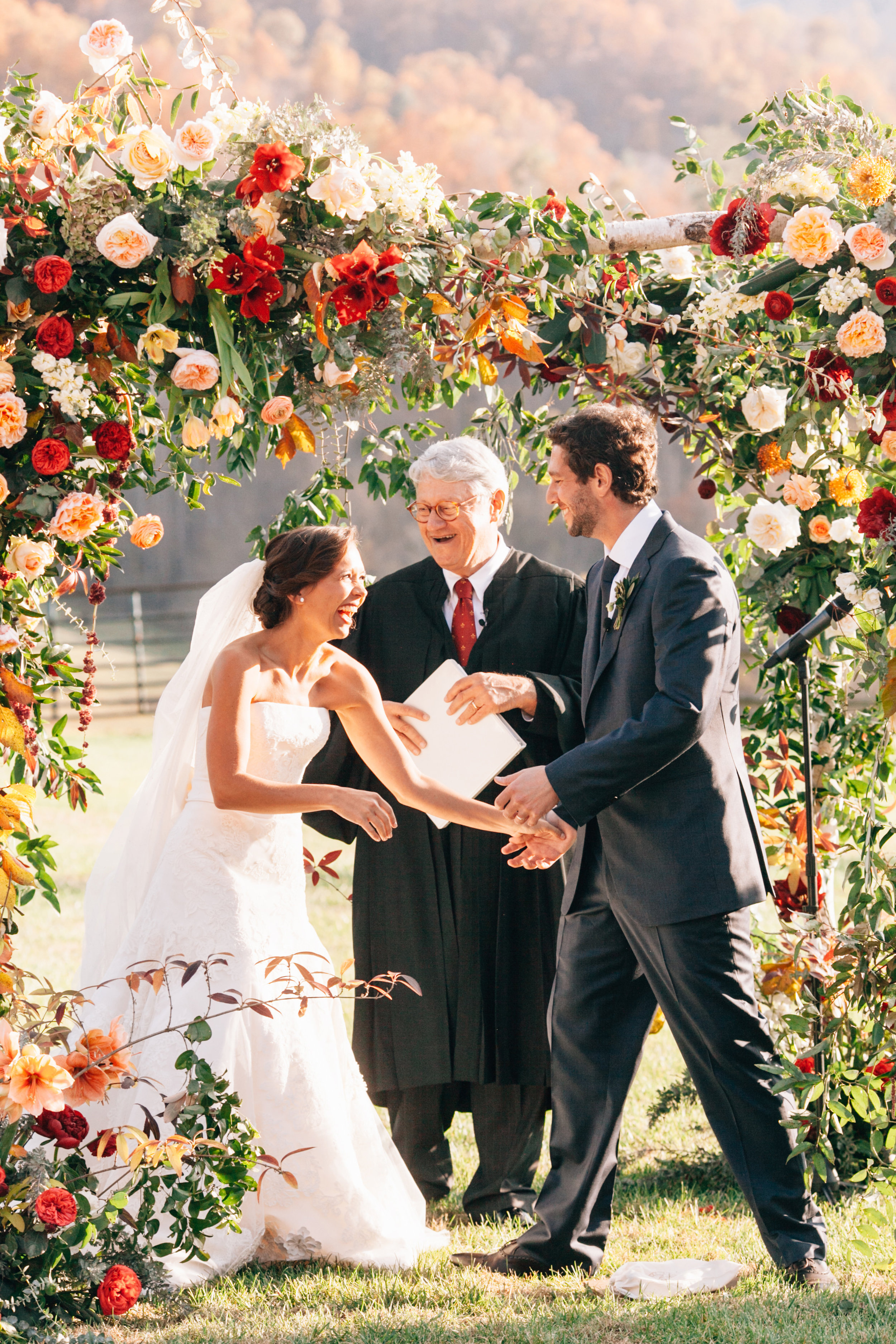 KatieStoopsPhotography-Asheville Wedding45.jpg