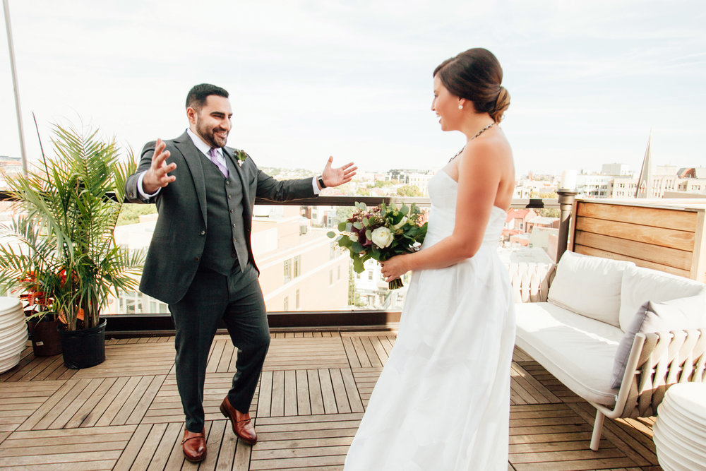 KatieStoopsPhotography-Dock5-DC wedding-washingtonian15.jpg